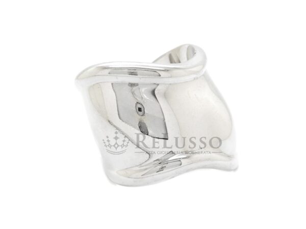 Bracciale Tiffany modello Bone di Elsa Peretti in argento sterling foto4
