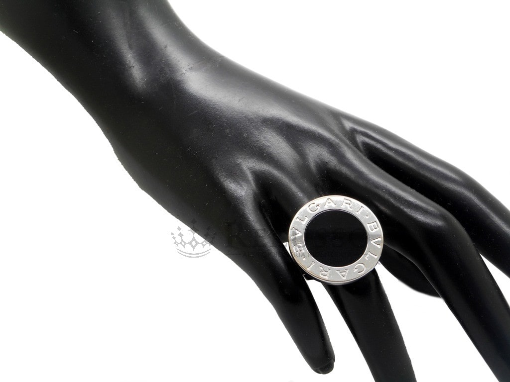 Anello Bulgari collezione Bvlgari-Bvlgari Big in oro bianco e onice foto13