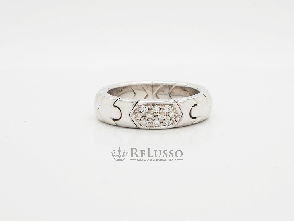Anello Bulgari aperto in oro bianco con diamanti per 0,07ct foto1
