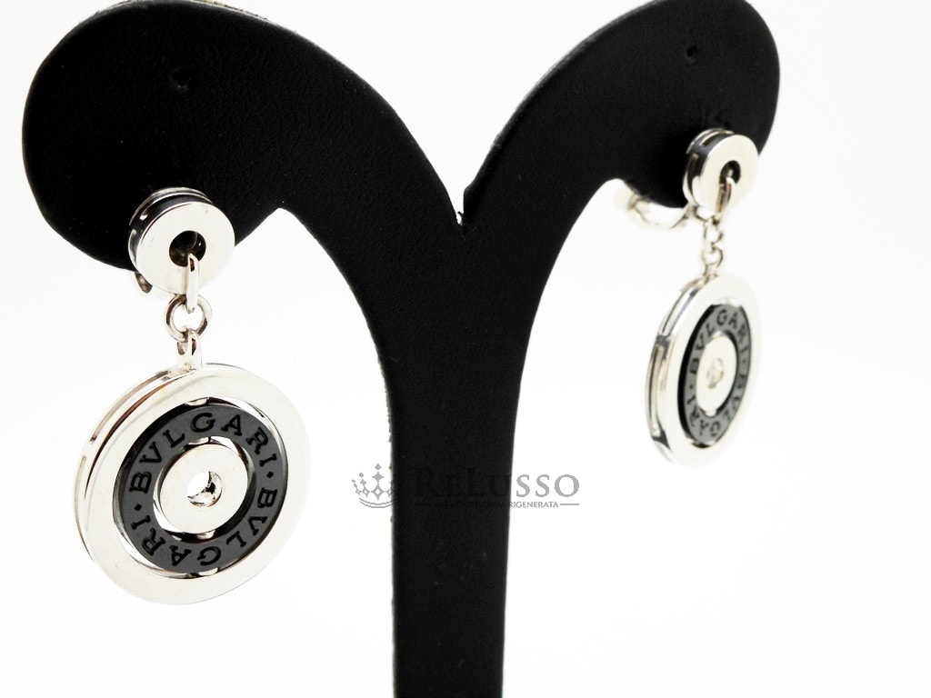 Orecchini Bulgari serie Astrale in oro bianco e ceramica nera foto5