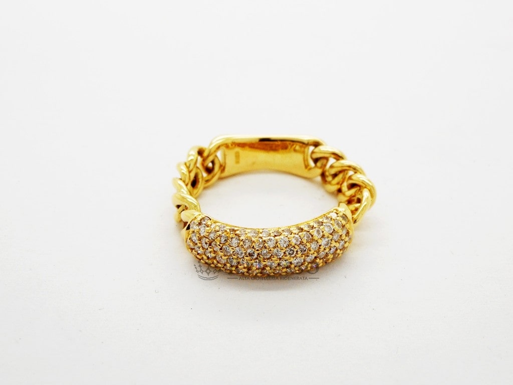 Anello morbido in oro giallo con pavé di diamanti per 0,50ct foto3