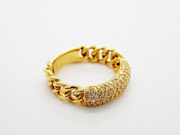 Anello morbido in oro giallo con pavé di diamanti per 0,50ct foto2