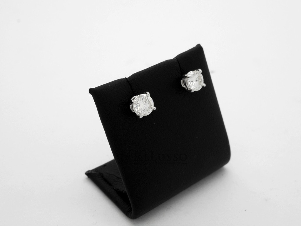 Orecchini punto luce in oro bianco da 0,65ct H color FOTO3