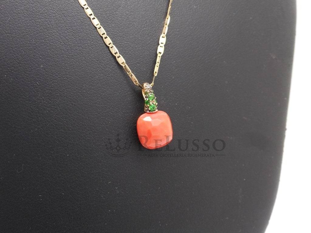 Pendente Pomellato Capri con corallo e tsavoriti in oro giallo (senza catena) foto6