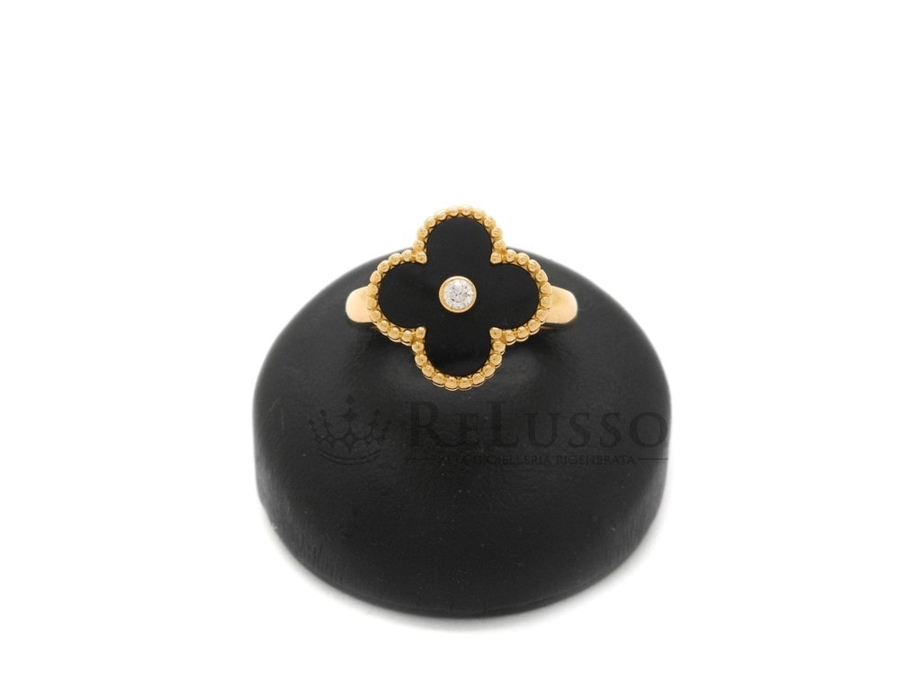 Anello Van Cleef & Arpels Vintage Alhambra con onice e diamante foto1