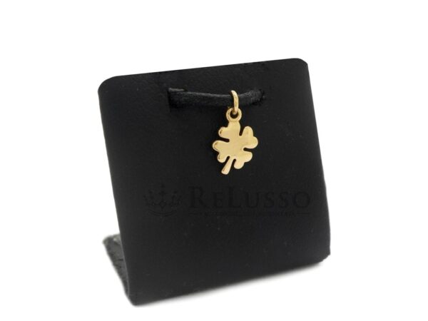 Charm Dodo mini Quadrifoglio in oro giallo 18kt foto1
