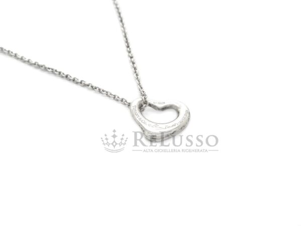 Collana Tiffany & Co. con pendente Open Heart di Elsa Peretti® in argento, spessore 11mm foto1