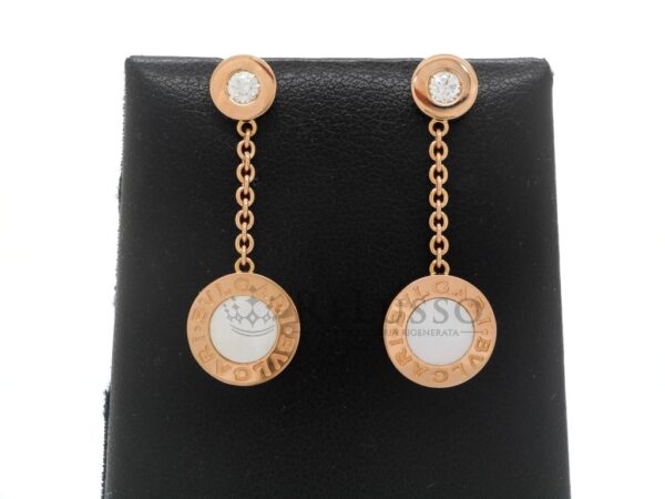 Orecchini Bulgari Collezione Bvlgari-Bvlgari in oro rosa, madreperla e diamanti foto1