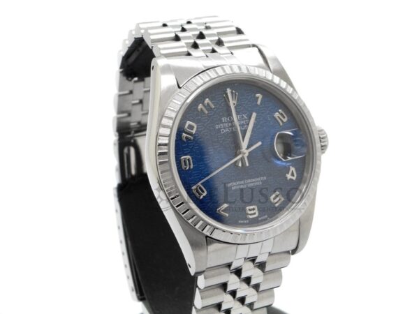 Rolex Datejust ref. 16220 in acciaio quadrante elettric blue 36mm. foto7