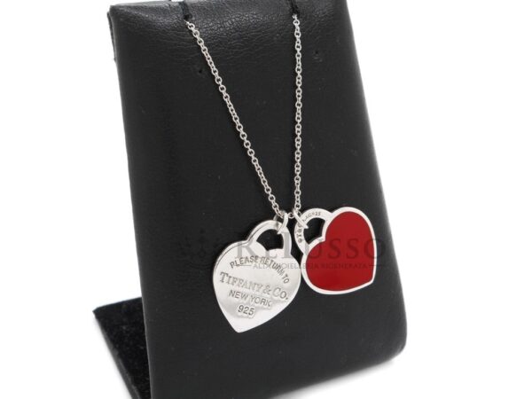 Collana Tiffany & Co. con doppio ciondolo a cuore smaltato rosso, misura piccola. foto10