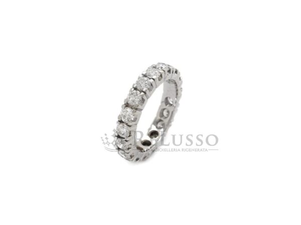Anello Veretta Eternity con 2,30ct di diamanti in oro bianco. Misura 15. foto4