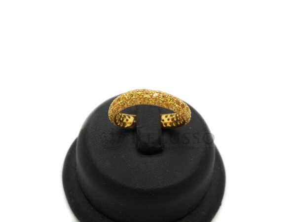 Anello Pomellato Onde in oro con pavé di zaffiri gialli. foto1